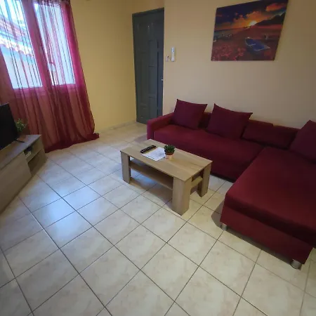 John's 4 In * Argostoli (Kefalonia)